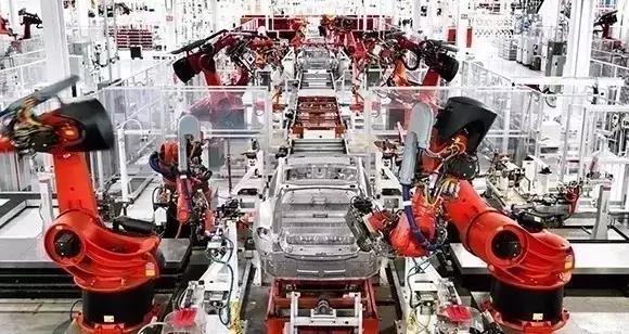 特斯拉工廠被曝光，整個工廠只有150個機器人